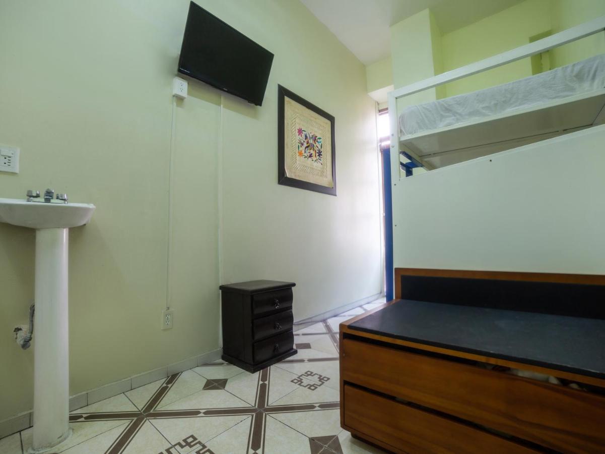 Oyo Hostel Oasis Centro Cerca Del Hospital Issste Hospital Jose Ma Morelos Mexico City Luaran gambar