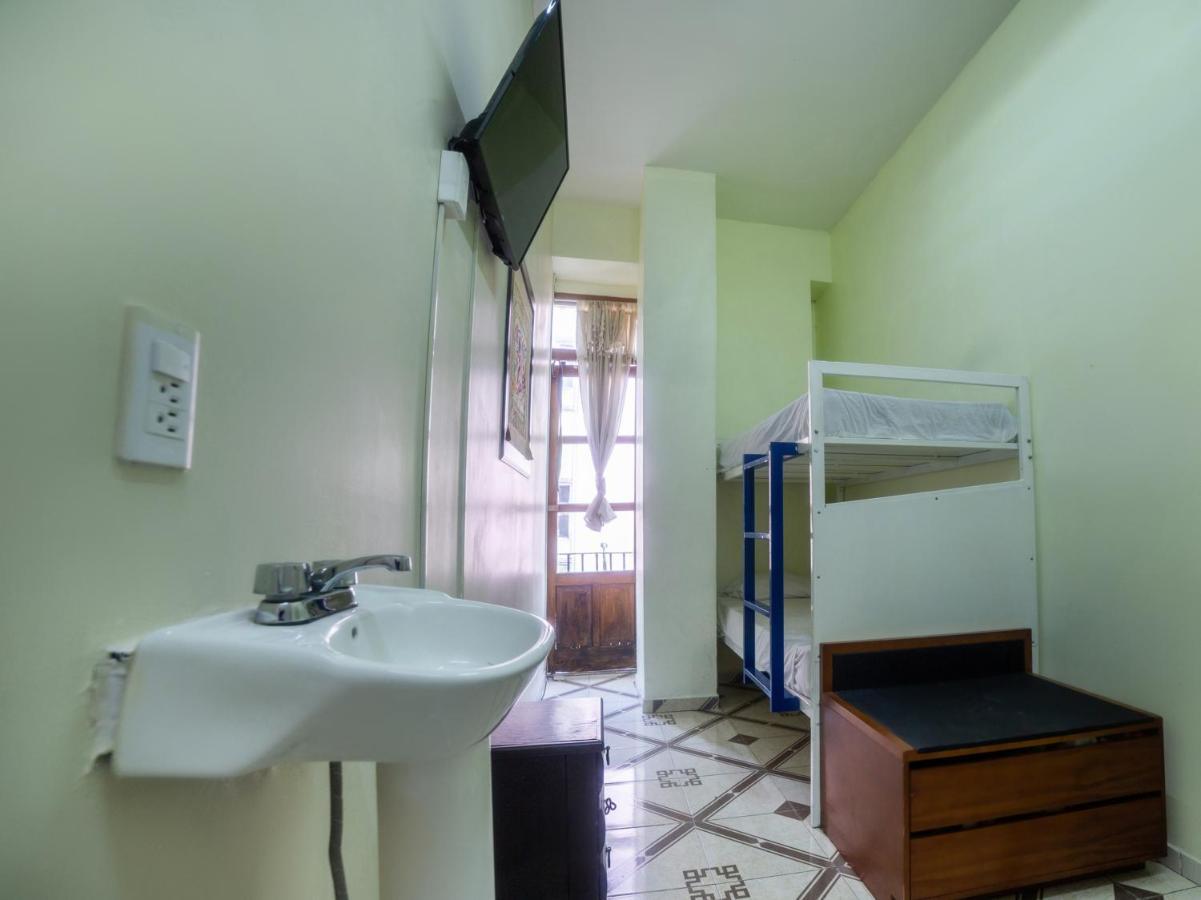 Oyo Hostel Oasis Centro Cerca Del Hospital Issste Hospital Jose Ma Morelos Mexico City Luaran gambar